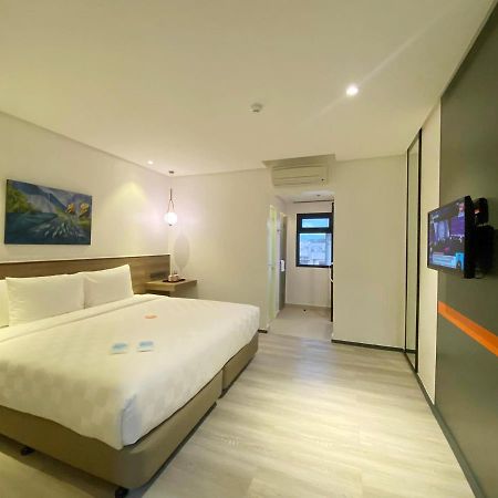 Go Hotels Plus Tuguegarao Экстерьер фото
